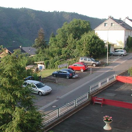 Haus Uebernachtenswert Cochem Mosel Apartment Bagian luar foto