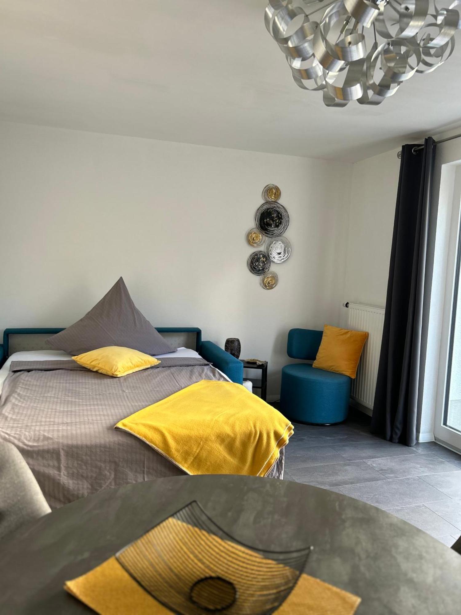 Haus Uebernachtenswert Cochem Mosel Bagian luar foto