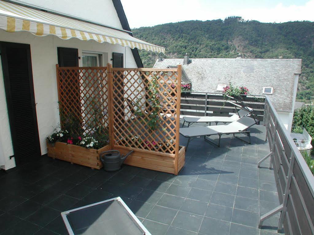 Haus Uebernachtenswert Cochem Mosel Bagian luar foto